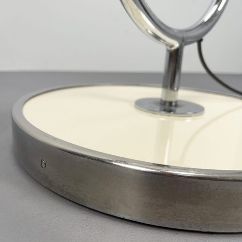 20er_Jahre_bauhaus_art_deco_stahlrohr_lampentisch_8