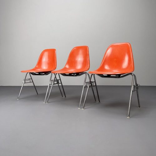 3_orange_charles_eames_fiberglas_side_chairs_stacking_base_3
