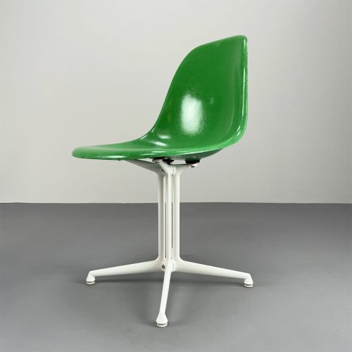 4er_set_eames_sidechairs_fiberglas_kelly_cadmium_green_la_fonda_12