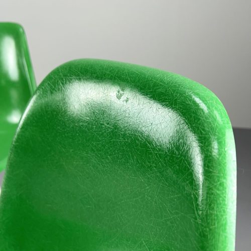 4er_set_eames_sidechairs_fiberglas_kelly_cadmium_green_la_fonda_5