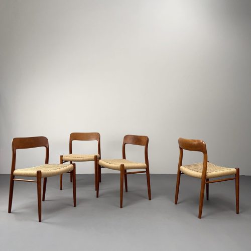 4er_set_teak_stühle_mod75_niels_o_moller_denmark_a_1
