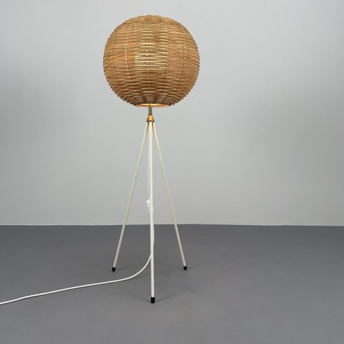 50s_tripod_leuchte_rattan_schirm_4
