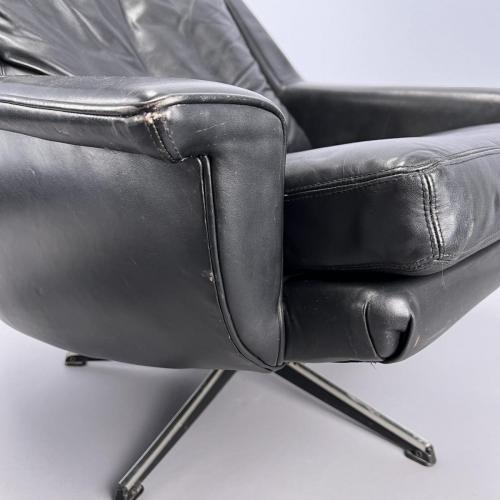 70s_ledersessel_mit_hocker_6