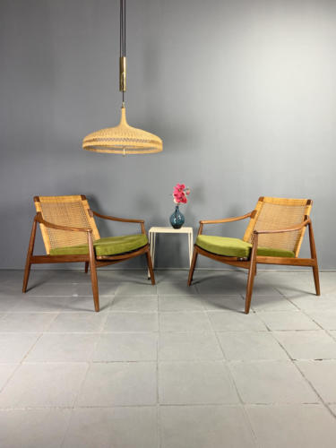 Rattan-Leuchte