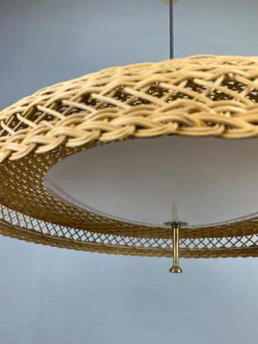 Rattan-Leuchte
