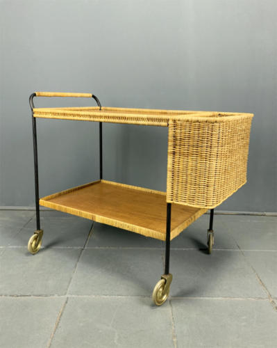 Rattan-Barwagen