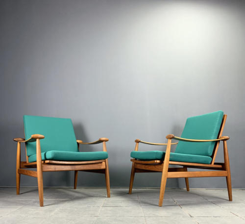 Spade Chairs