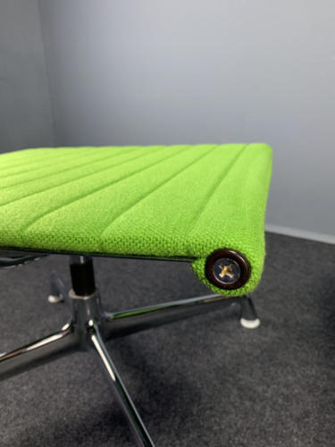 Eames EA124 & EA125