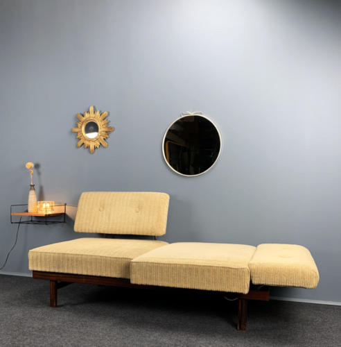 Knoll Antimott Stella