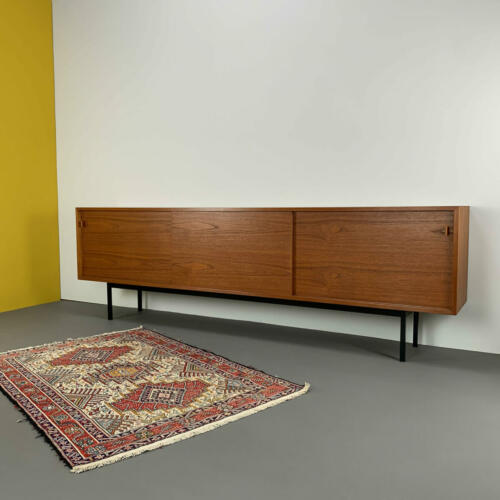 XXL Teak-Sideboard
