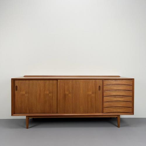 arne_vodder_os29_triennale_sibast_sideboard_teak_11