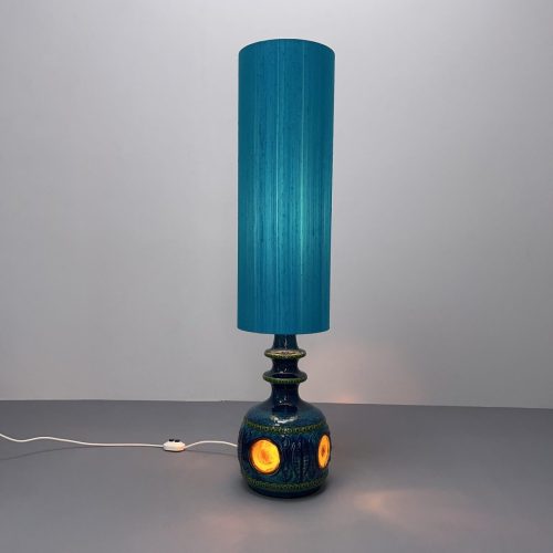 blaue_stehleuchte_bay_keramik_seidenschirm_7