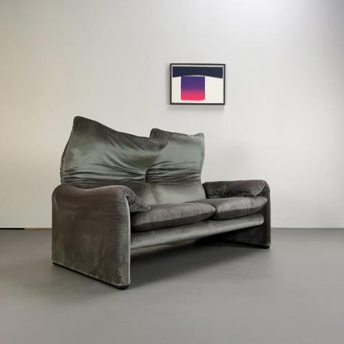 cassina_maralunga_grau_2sitzer_3