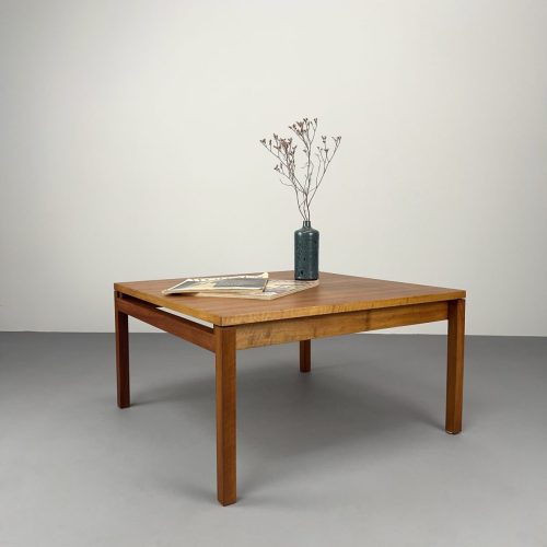 couchtisch_lewis_butler_knoll_international_2