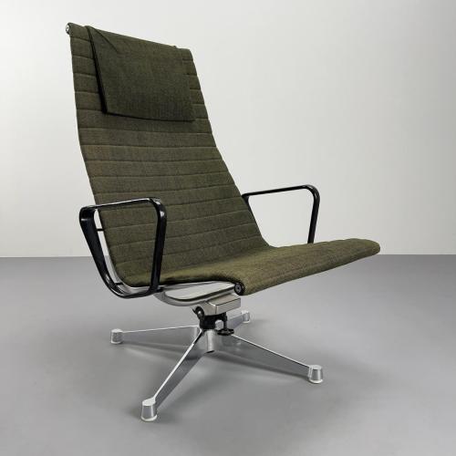 eames_alu_lounge_chair_ea124_grün_frühe_version_hocker_7