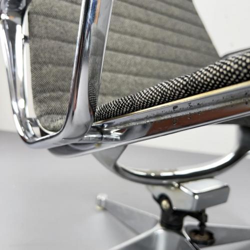 eames_ea124_vitra_alu_chair_altes_gestell_grau_7