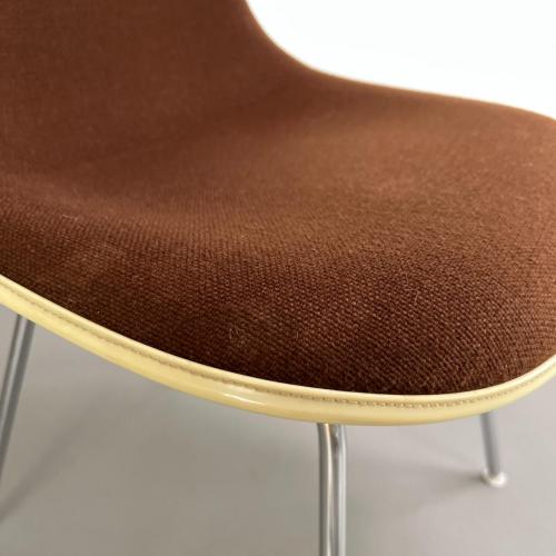 eames_side_chairs_braun_4