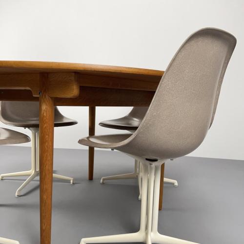 esstisch_hans_wegner_andreas_tuck_eiche_3