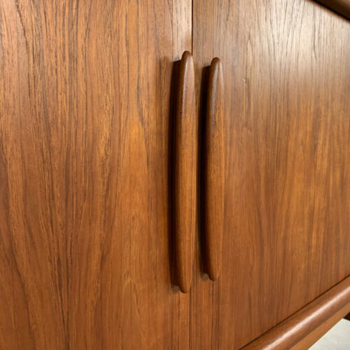 falster_sideboard_11