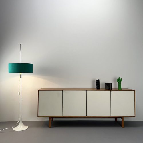 florence_knoll_international_sideboard_mod_119_1