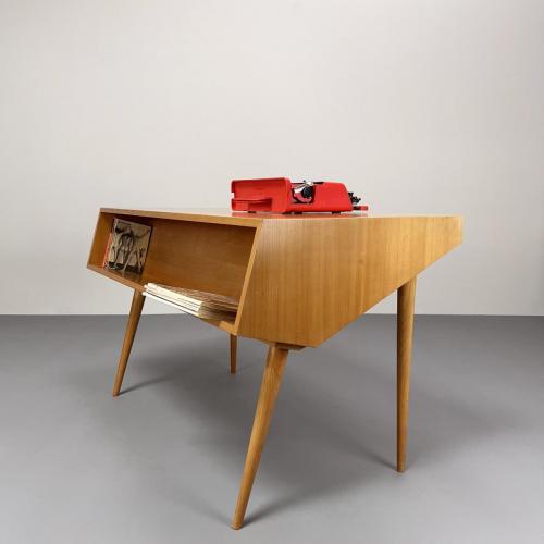 helller_60s_schreibtisch_2