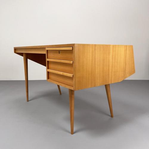helller_60s_schreibtisch_8