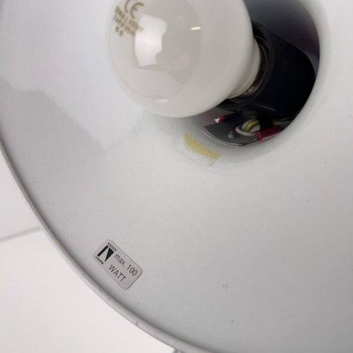 kaiser_idell_6786_himbeerrot_4