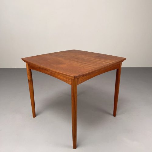 kleiner_60s_teak_esstisch_quadratisch_ausziehbar_2