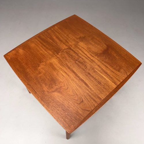 kleiner_60s_teak_esstisch_quadratisch_ausziehbar_4