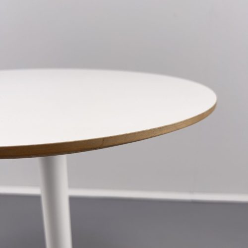 kleiner_george_nelson_beistelltisch_vitra_1