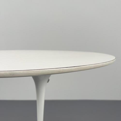 knoll_international_saarinen_beistelltisch_oval_4