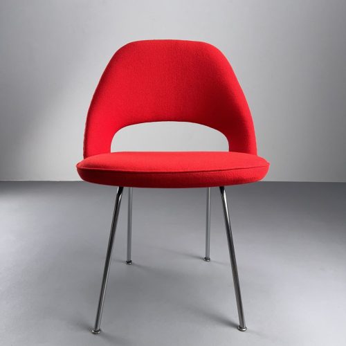 knoll_international_saarinen_mod_72_kvadrat_tonus_rot_4