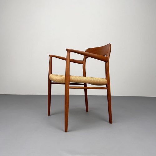 niels_otto_moller_armchair_teak_papercord_1