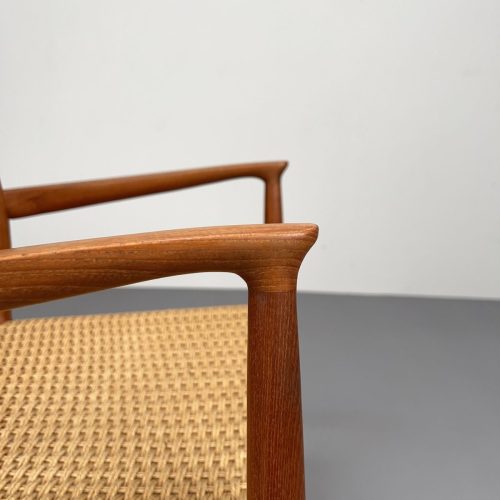 niels_otto_moller_armchair_teak_papercord_7