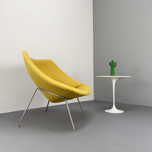 pierre_paulin_oyster_chair_yellow_i_1