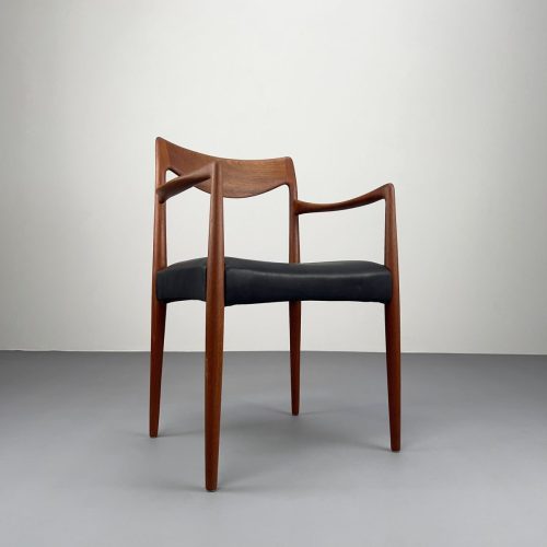 rastadt_relling_armchair_teak_black_leather_2