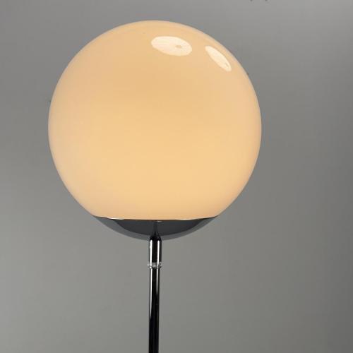 sölken_stehleuchte_tulip_kugel_70s_4