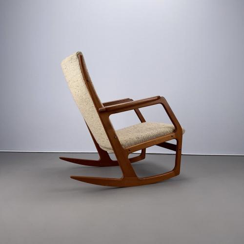 soren_georg_jensen_rocking_chair_1_1