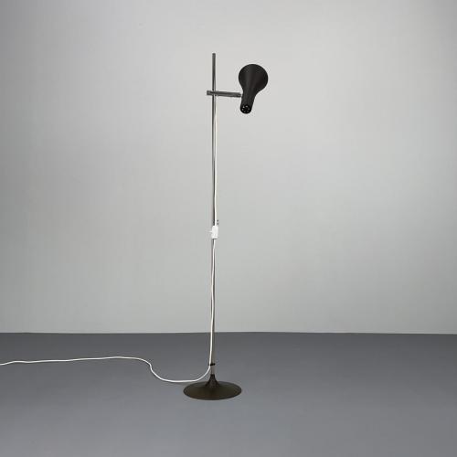 stehleuchte_vitra_braun_1