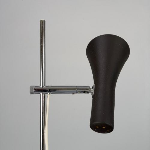 stehleuchte_vitra_braun_2