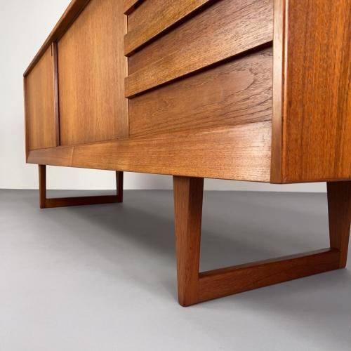 teak_sideboard_kurt_ostervig_kp_furniture_9