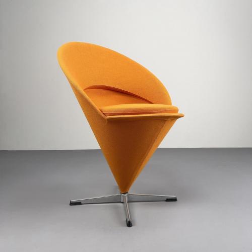 verner_panton_cone_chair_gebrüder_nehl_orange_1